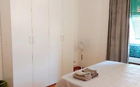 Genova Rooms Serra B